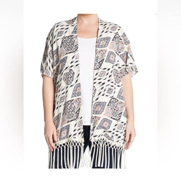 Vince Camuto Plus Size Pink Blue Paisley Geometric Boho Fringe Kimono SZ 3X - Picture 1 of 7